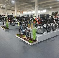Fietsenwinkel en werkplaats