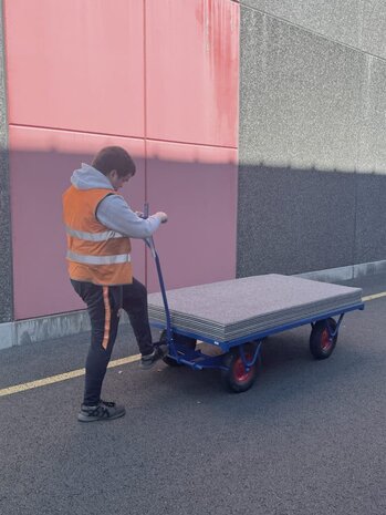 Transportwagen &ndash; Voor 190 XXL tegels sportvloer beschermtegels