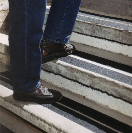 Antirutschband K&ouml;rnung fein 50 mm rot