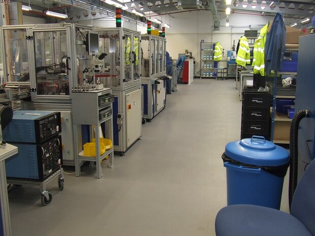 BoSepta-PVC-Kliktegel-Garagevloer-7-mm-donkergrijs-licht-gestructureerd